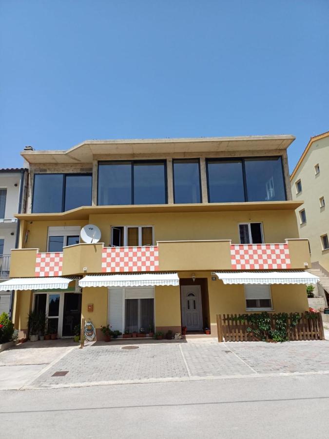 Apartment Ljubicic Podstrana Zewnętrze zdjęcie