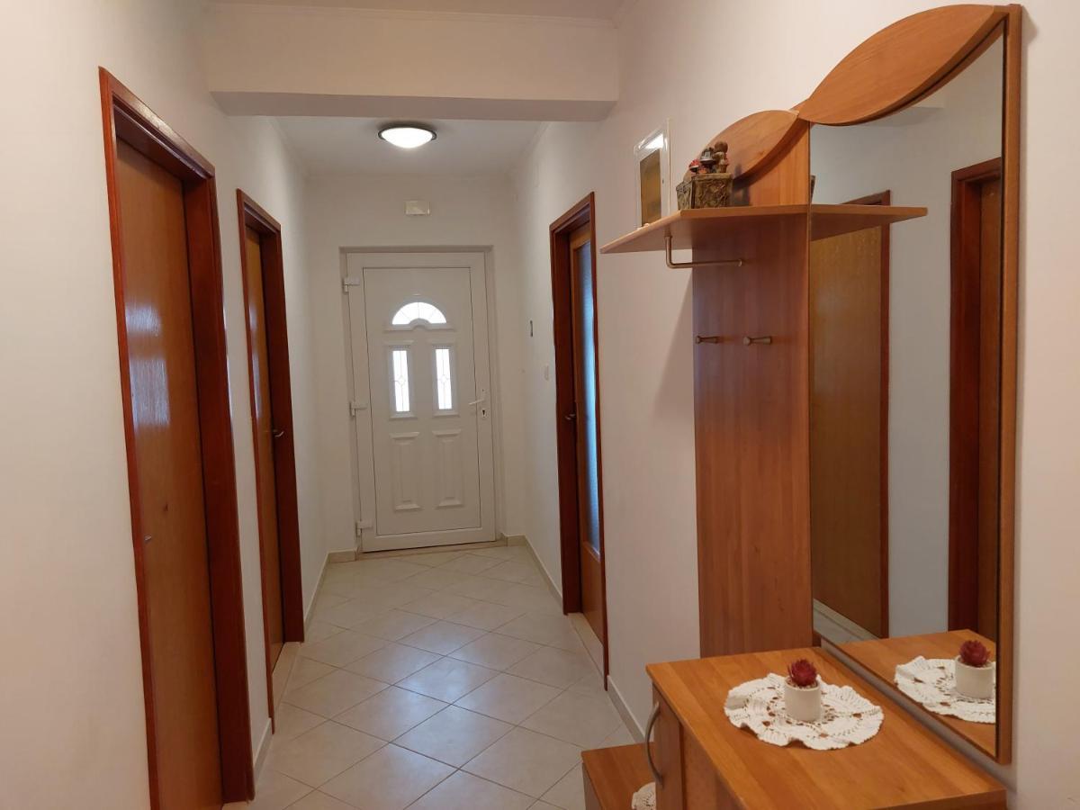 Apartment Ljubicic Podstrana Zewnętrze zdjęcie